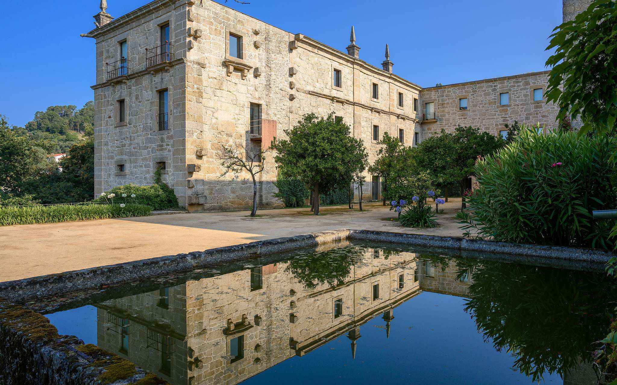 Pousada Mosteiro de Amares.jpg