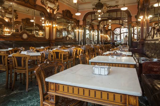 Café Majestic.jpg