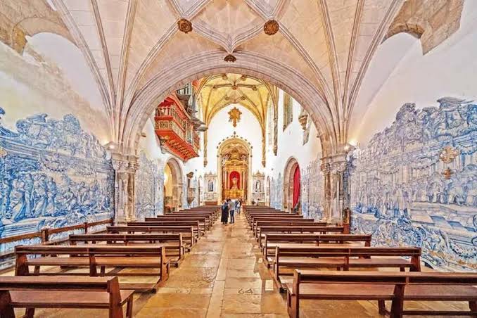 Mosteiro de Santa Cruz.jpg