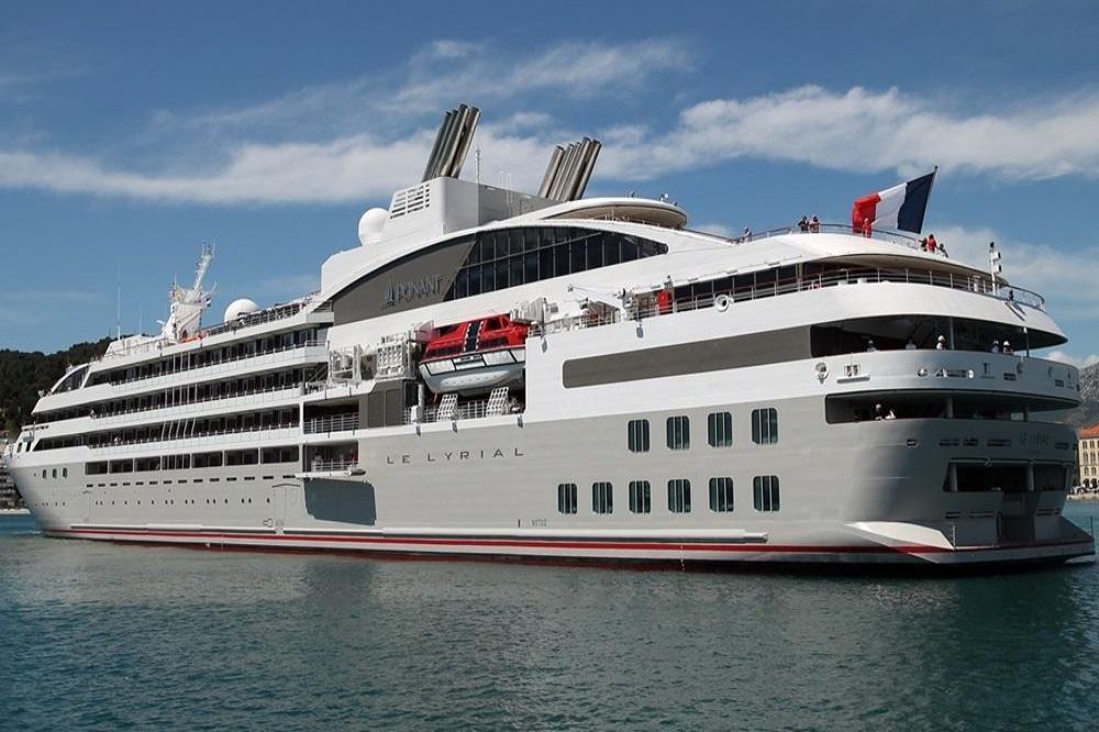Le Lyrial 星輝號 (Ponant)